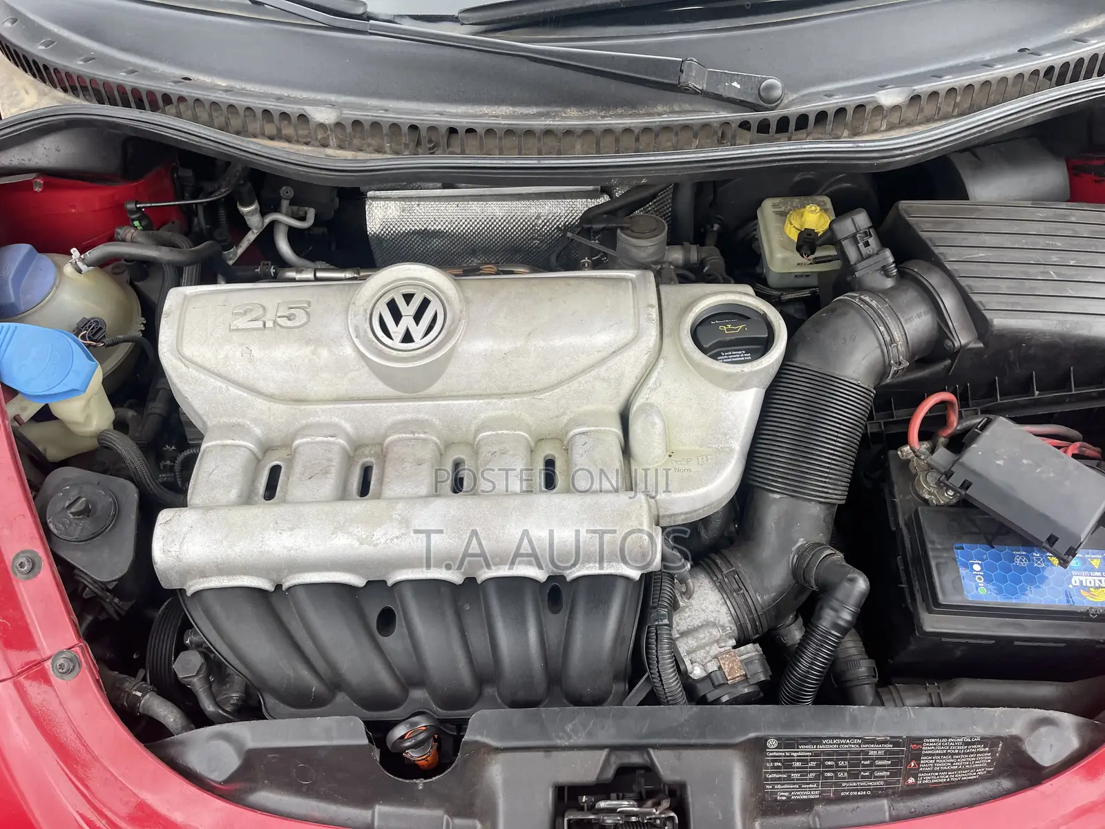 Volkswagen Beetle 2.0 Cabriolet 2010 Red