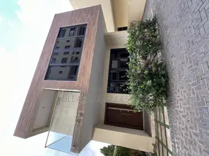 4bdrm Townhouse / Terrace in East Legon for rent
