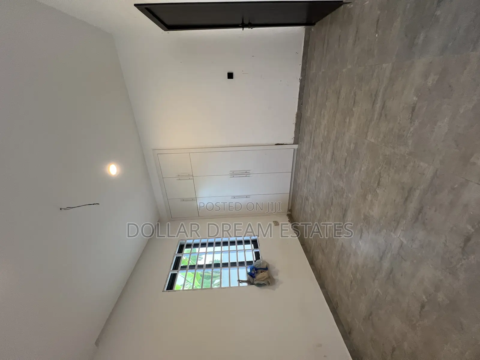 3bdrm House in Spintex for sale