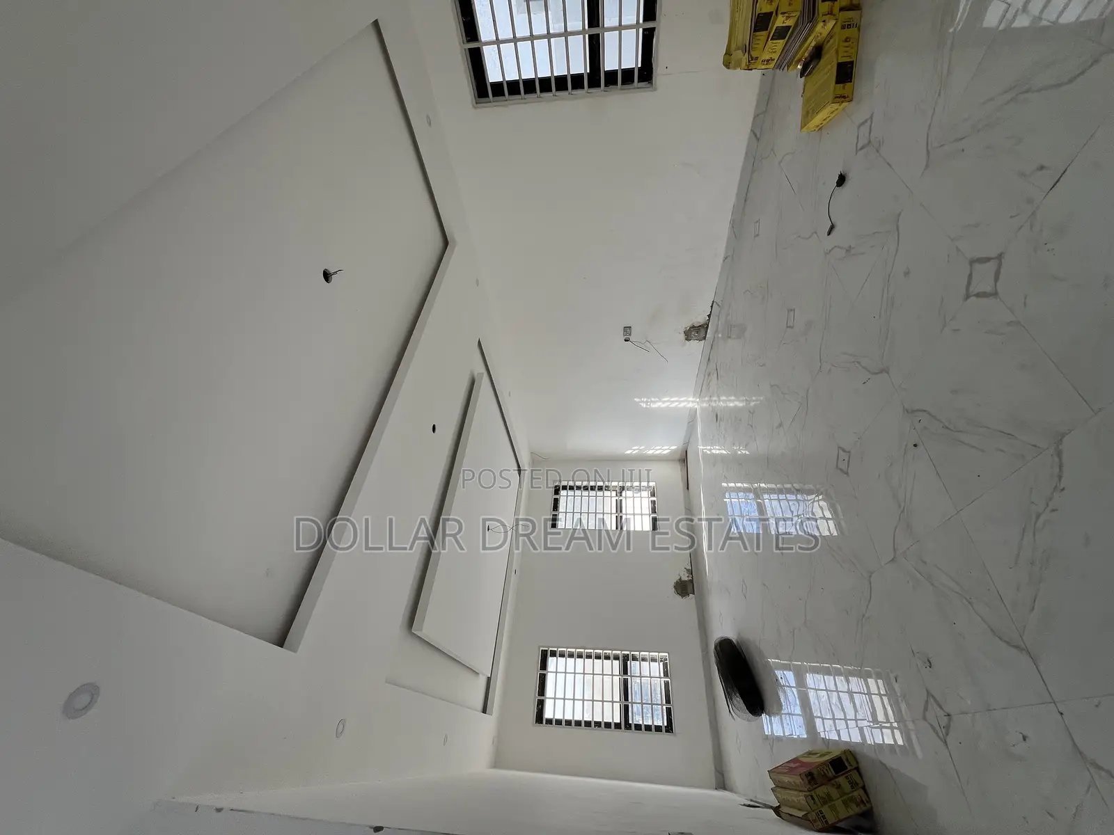 4bdrm House in Sakumono for sale