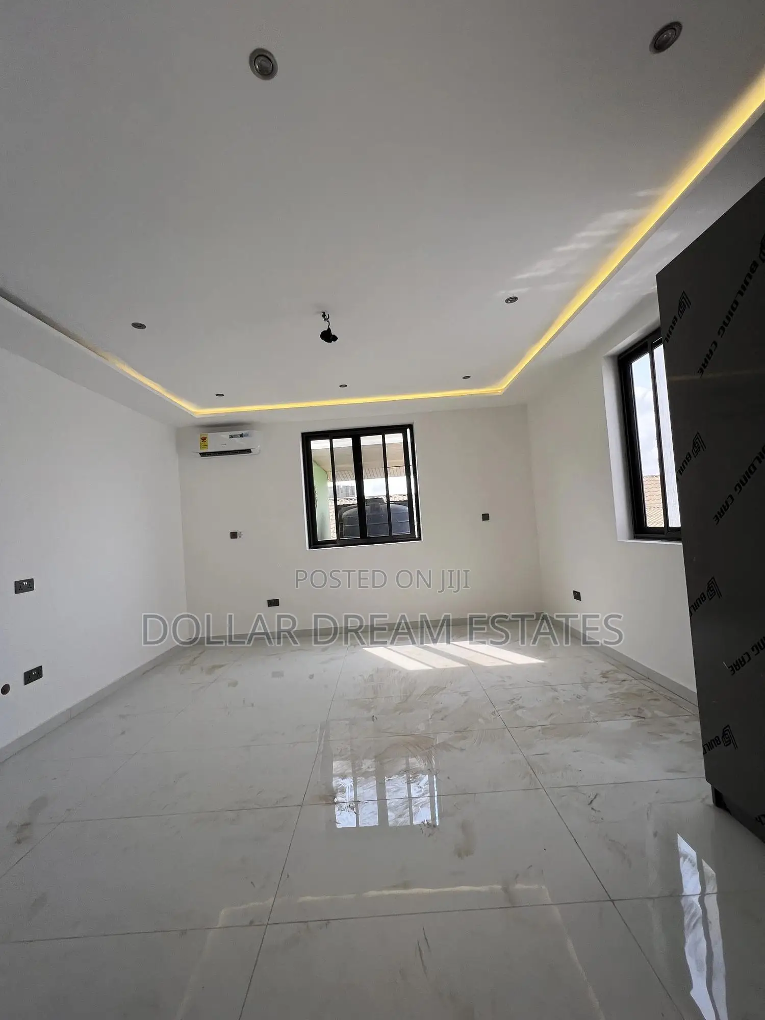 4bdrm House in Ashaley Botwe for sale