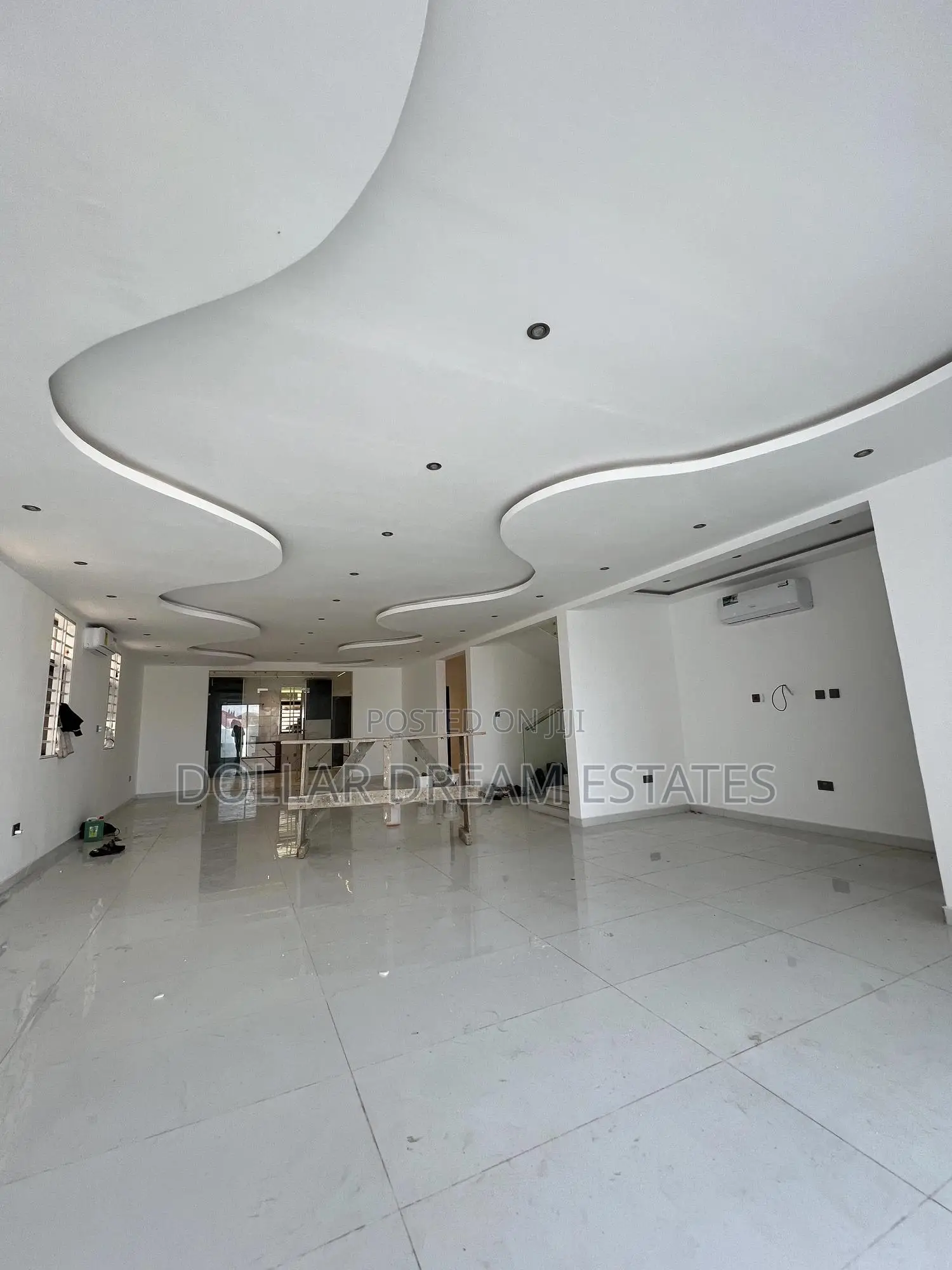 4bdrm House in Ashaley Botwe for sale