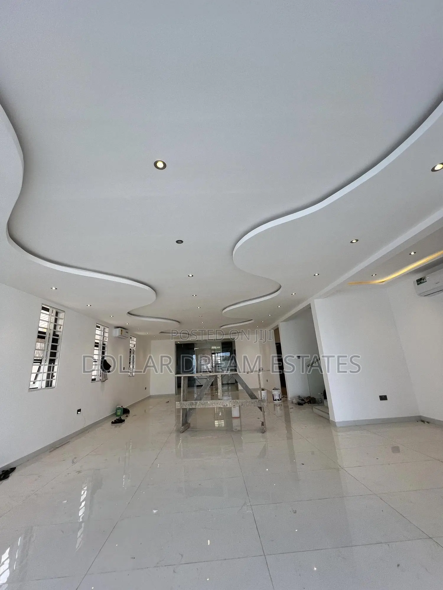 4bdrm House in Ashaley Botwe for sale