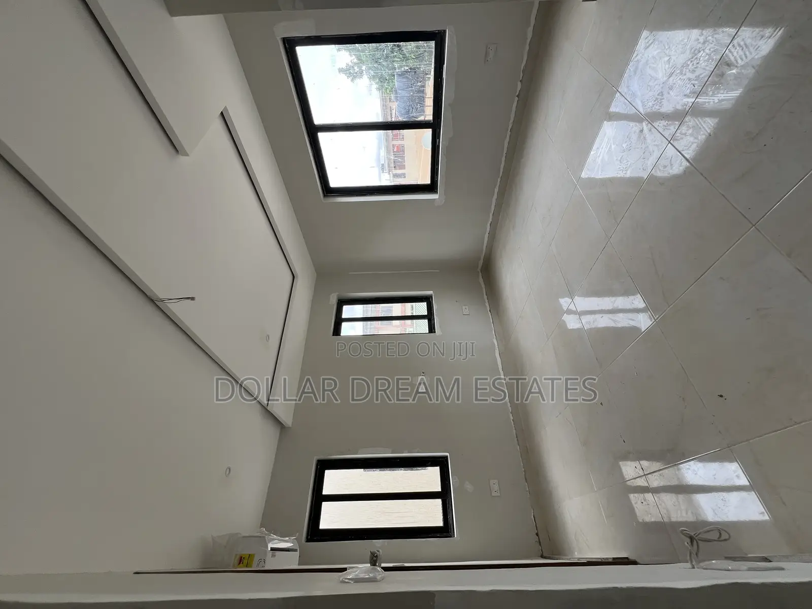 5bdrm House in Dzorwulu for rent