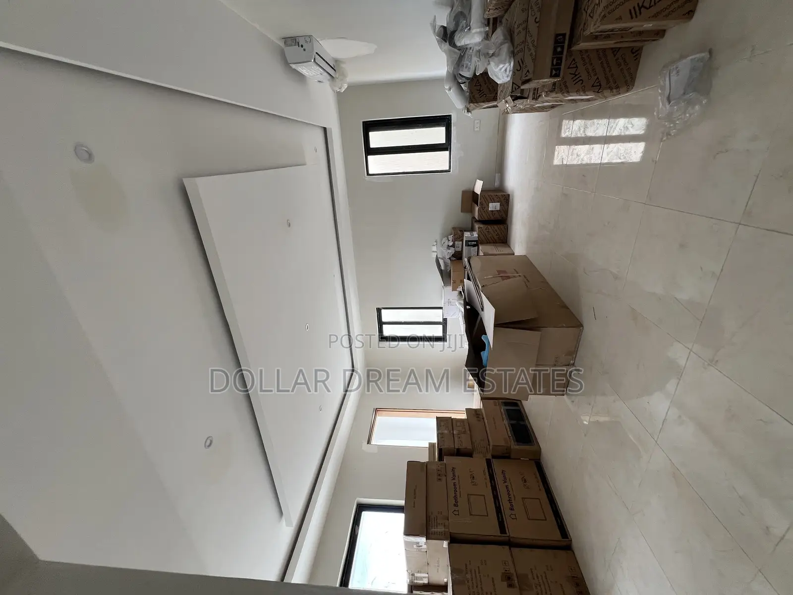 5bdrm House in Dzorwulu for rent