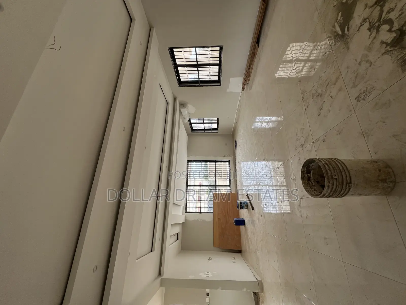 5bdrm House in Dzorwulu for rent