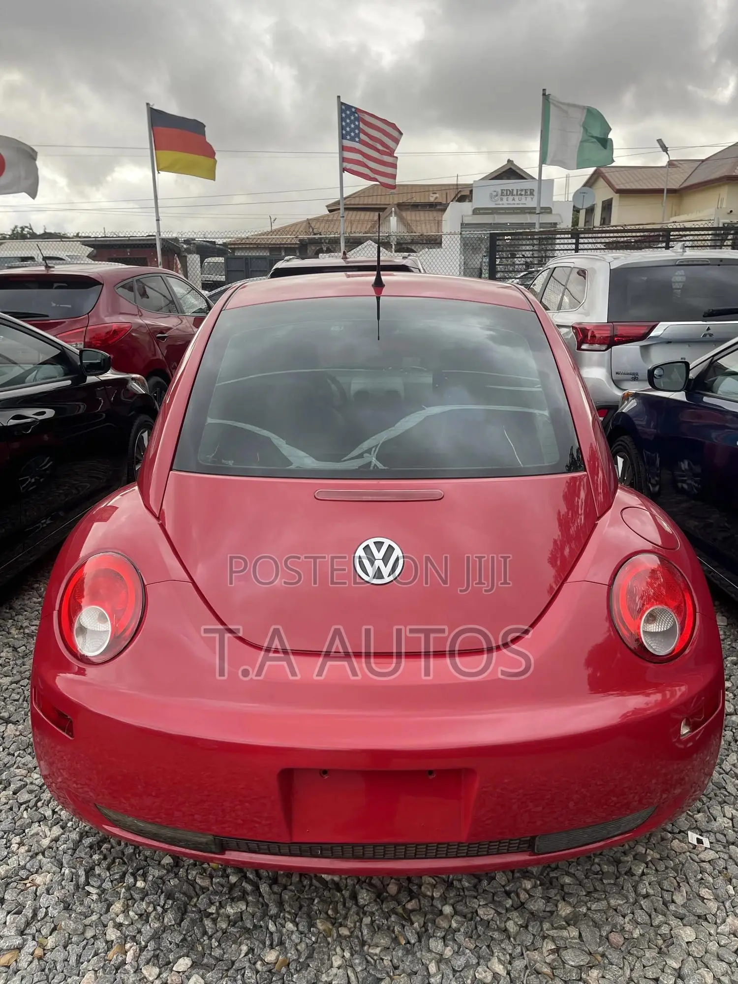 Volkswagen Beetle 2.0 Cabriolet 2010 Red