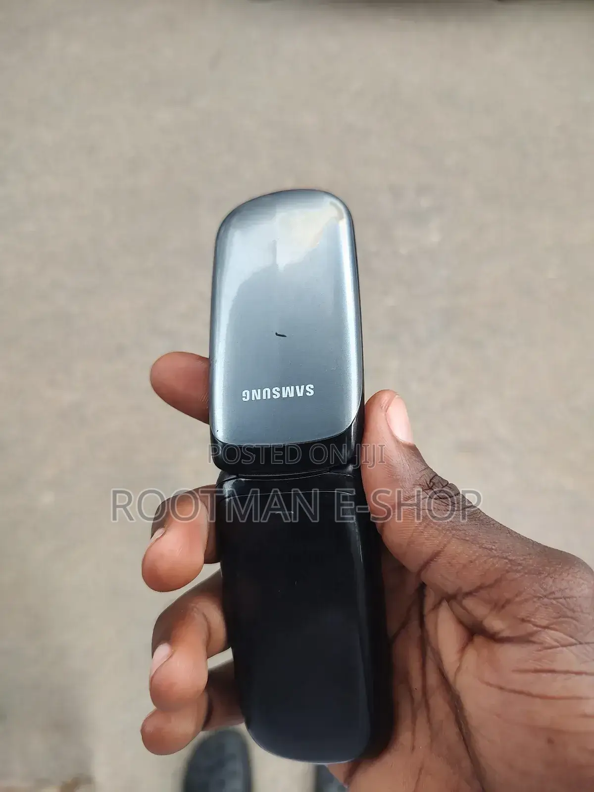 Samsung GT-E1080 Gray