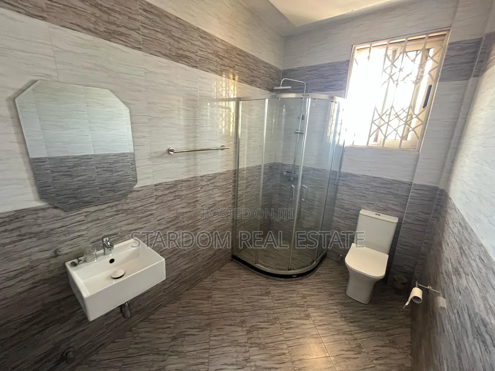 2bdrm Apartment in Upsa, East Legon for rent
