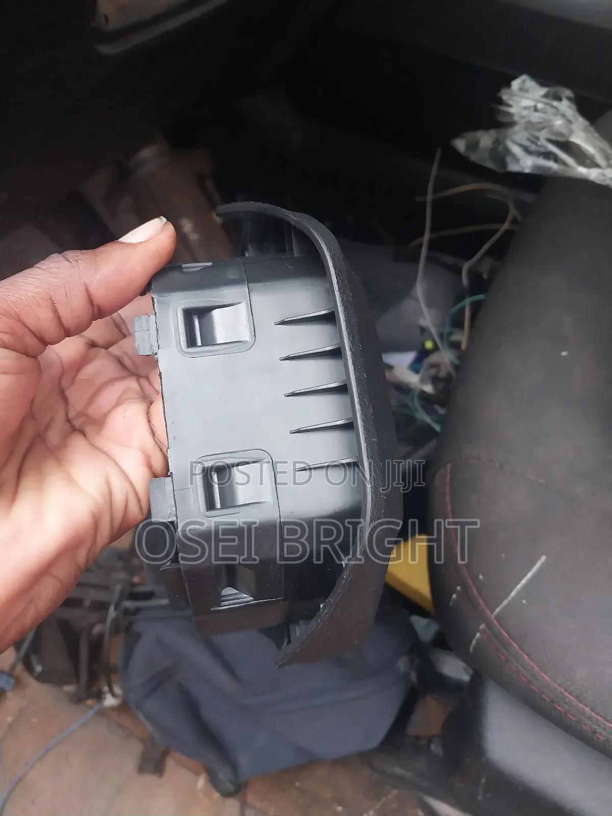 Mitsubishi Outlander Steering Airbag