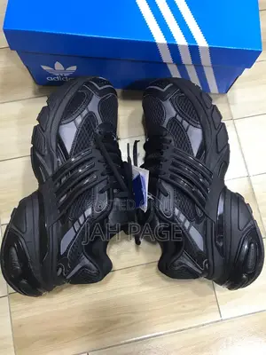 Adidas Adistar XLG White Black