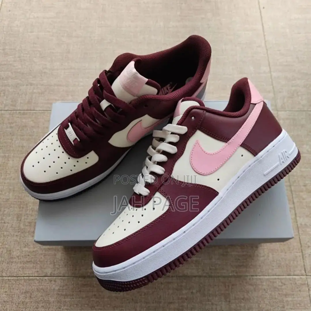 Nike Air Force 1 Valentines Day