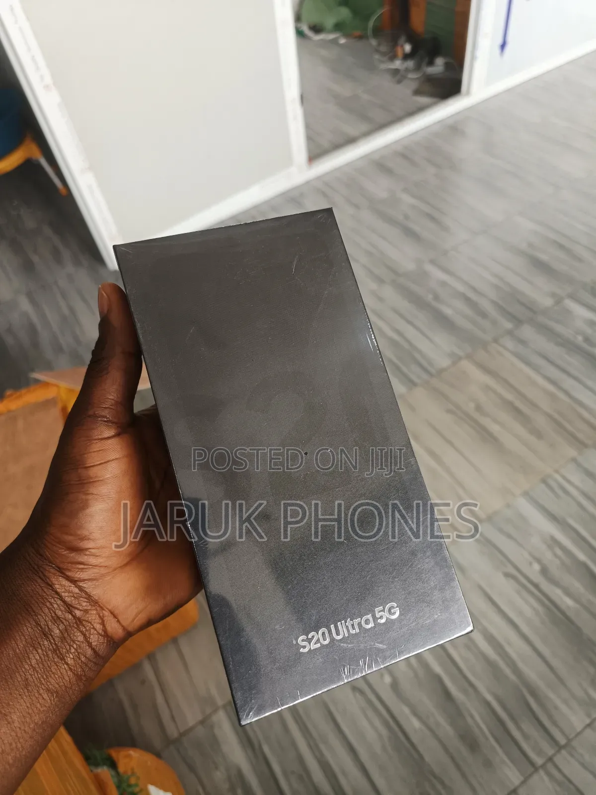 New Samsung Galaxy S20 Ultra 5G 128 GB Black