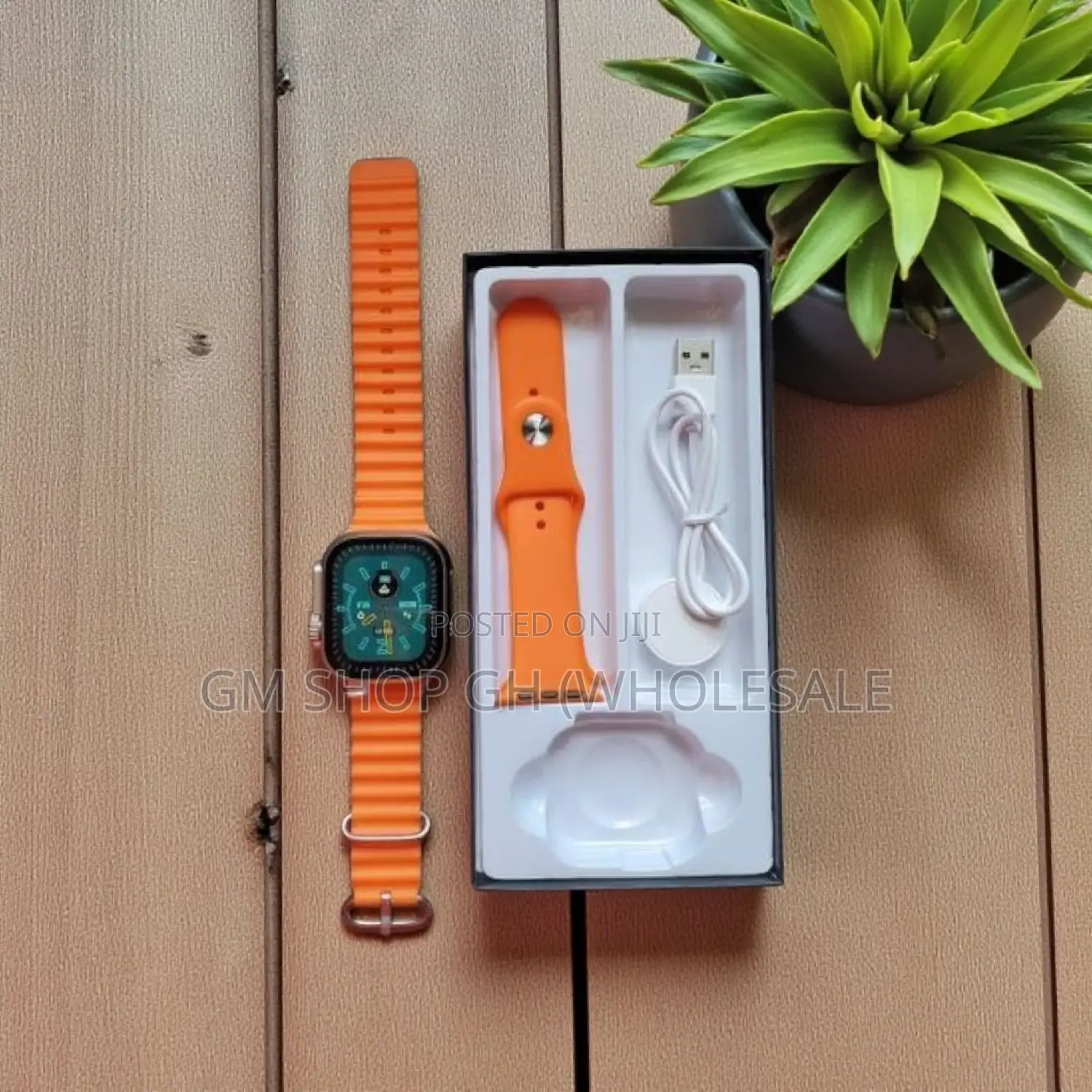 T900 Smartwatch With 2 Straps (23466)