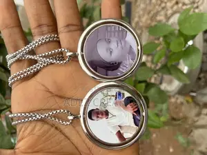 Customize Picture Chain