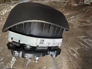 Honda Cr-v 2023,2024,2025 Steering Airbag.
