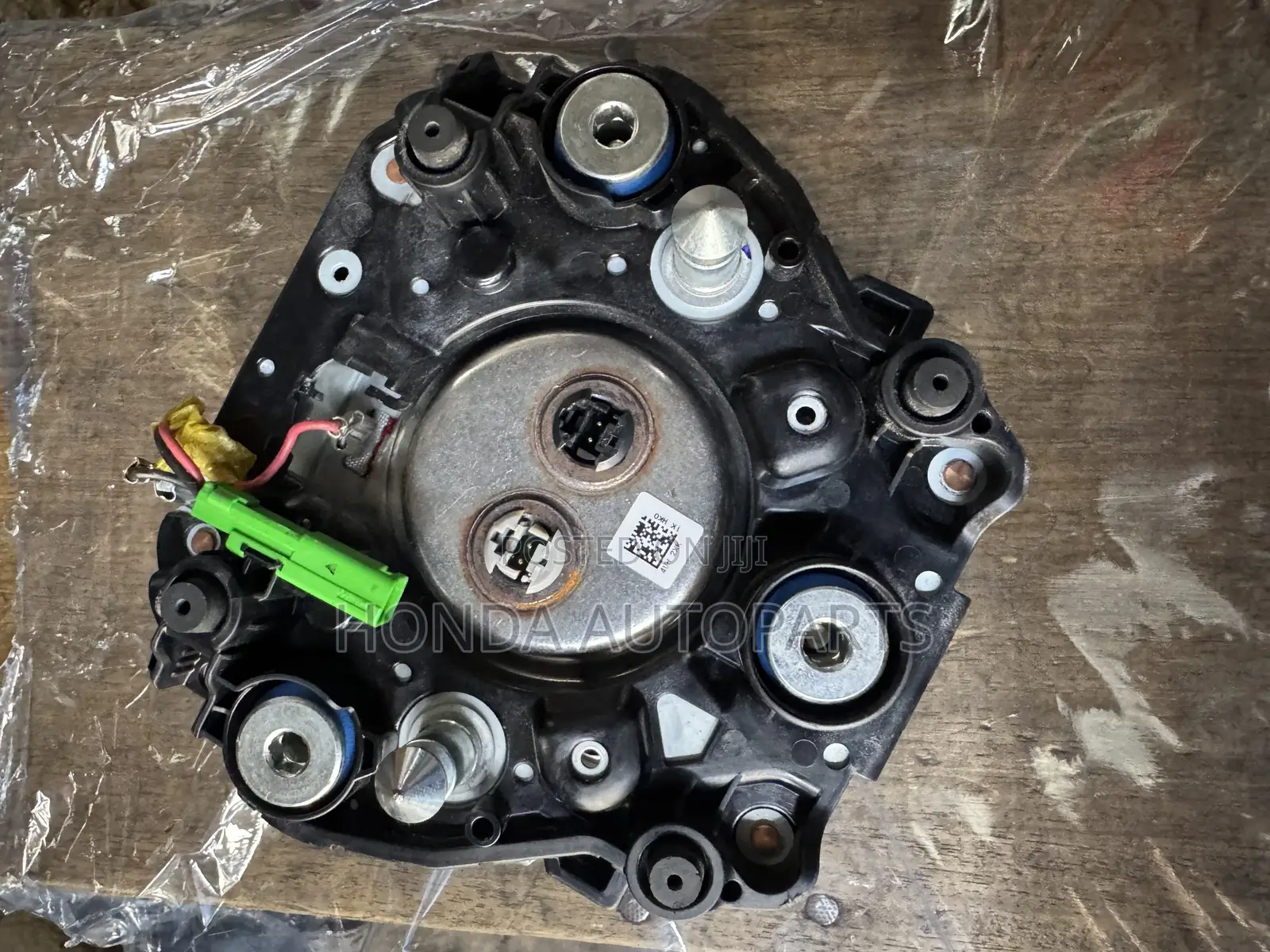 Honda Cr-v 2023,2024,2025 Steering Airbag.