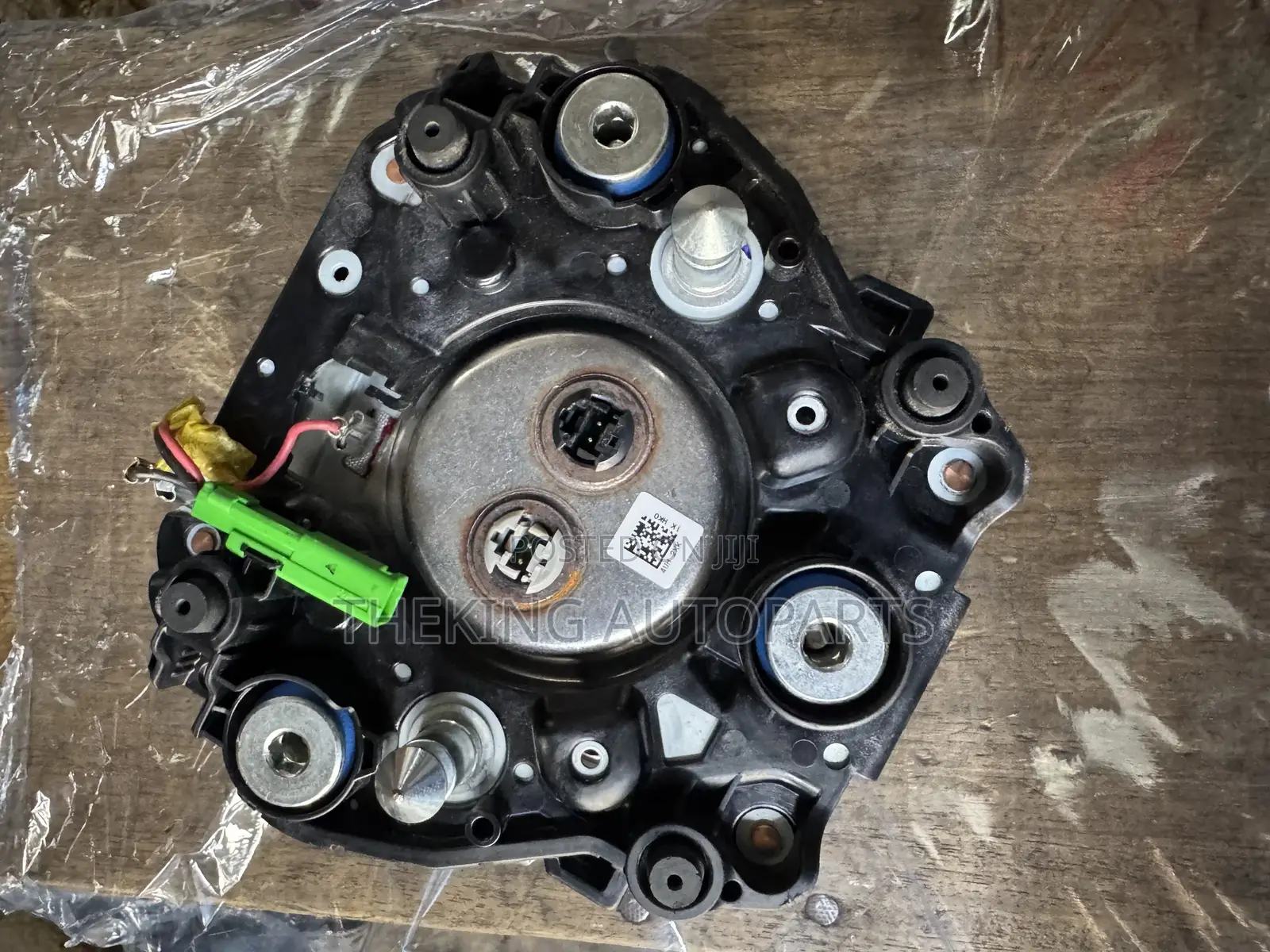 Honda Cr-v 2023,2024,2025 Steering Airbag.