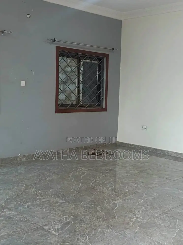 2bdrm Apartment in Modern Bedroom, Ledzokuku-Krowor for rent
