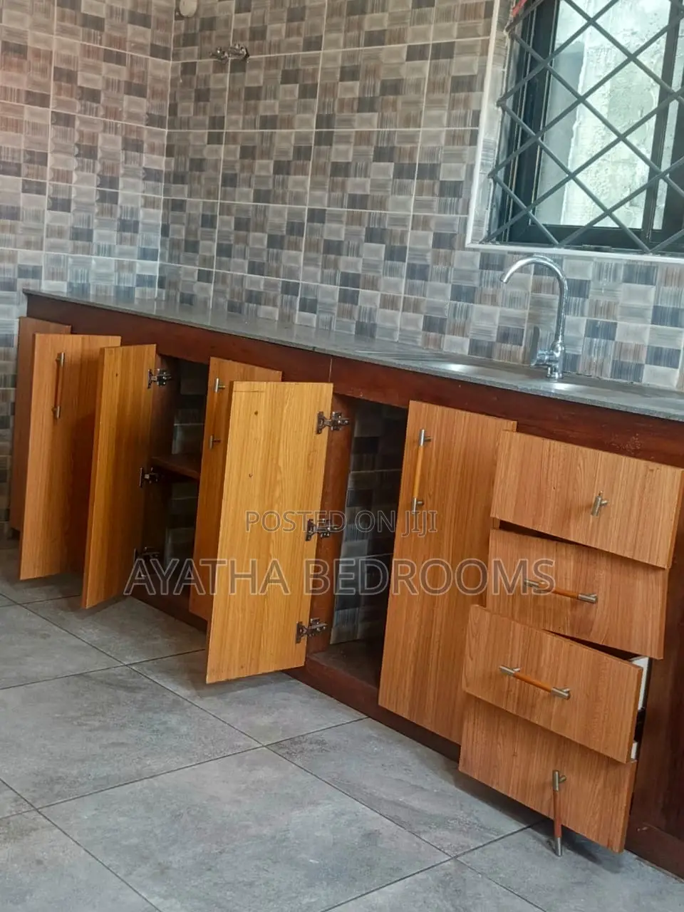 2bdrm Apartment in Modern Bedroom, Ledzokuku-Krowor for rent