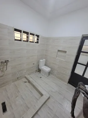 2bdrm Townhouse / Terrace in Community 25 for rent