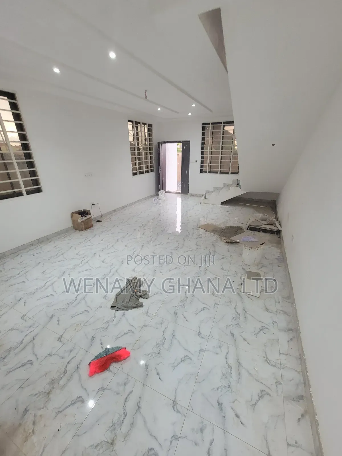 2bdrm Townhouse / Terrace in Community 25 for rent