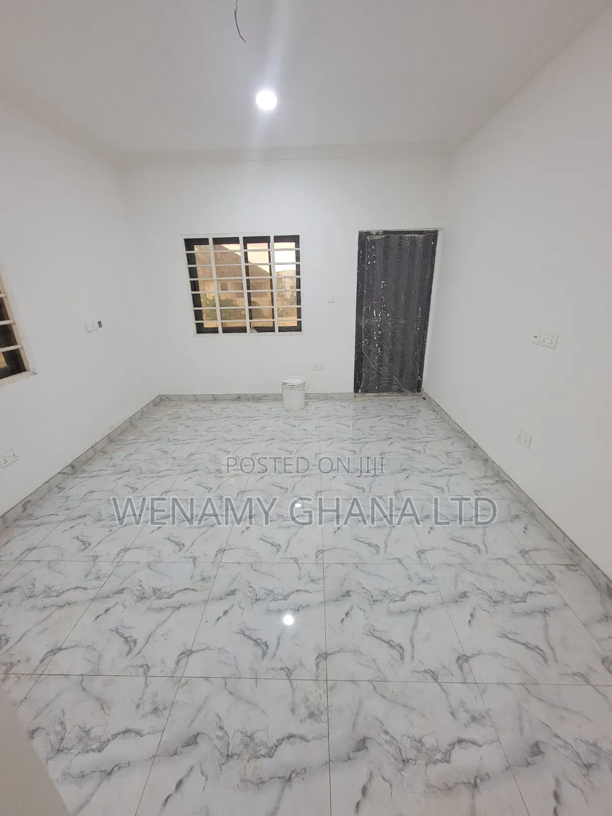 2bdrm Townhouse / Terrace in Community 25 for rent