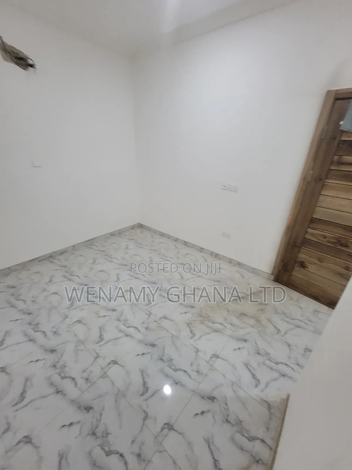 2bdrm Townhouse / Terrace in Community 25 for rent
