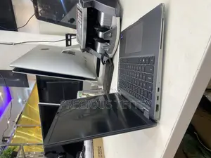 Laptop Dell Latitude 7440 16GB Intel Core Ultra 5 SSD 512GB