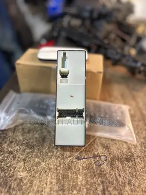 Nissan Rougue Power Window Switch