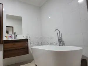 4bdrm House in Airport Residential Area for rent