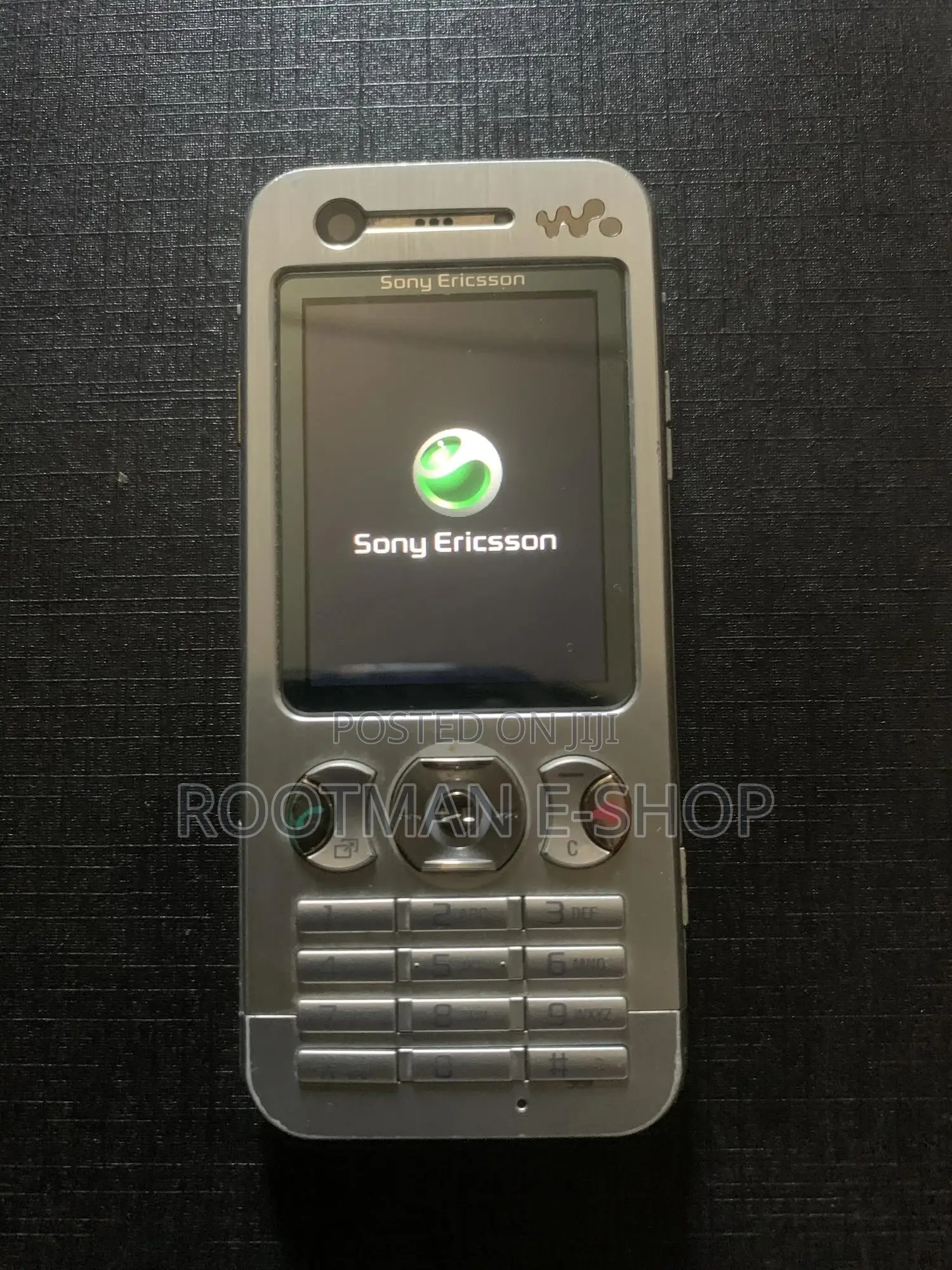 Sony Ericsson W890 Silver