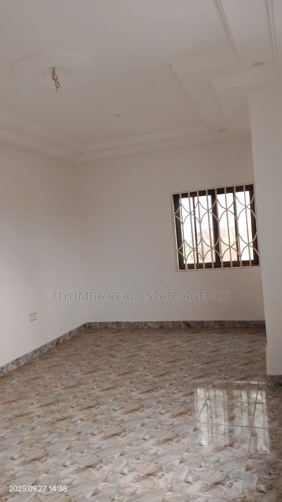 3bdrm Apartment in Tiyumba Agency., West Legon for rent