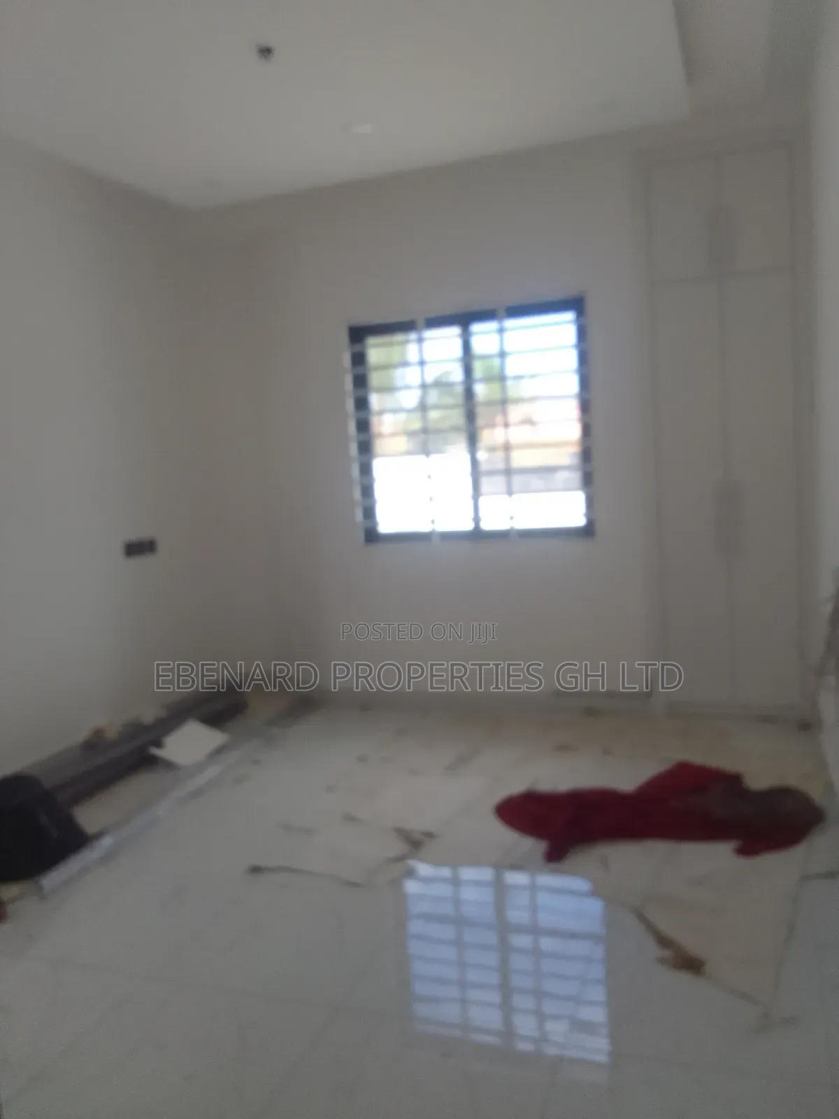 3bdrm House in Ebenard Properties, Sakumono for sale
