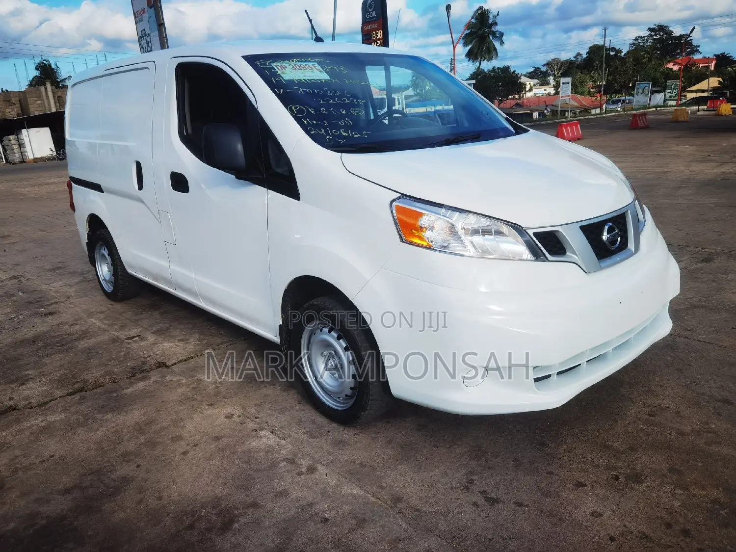 Nissan NV200 2019 White