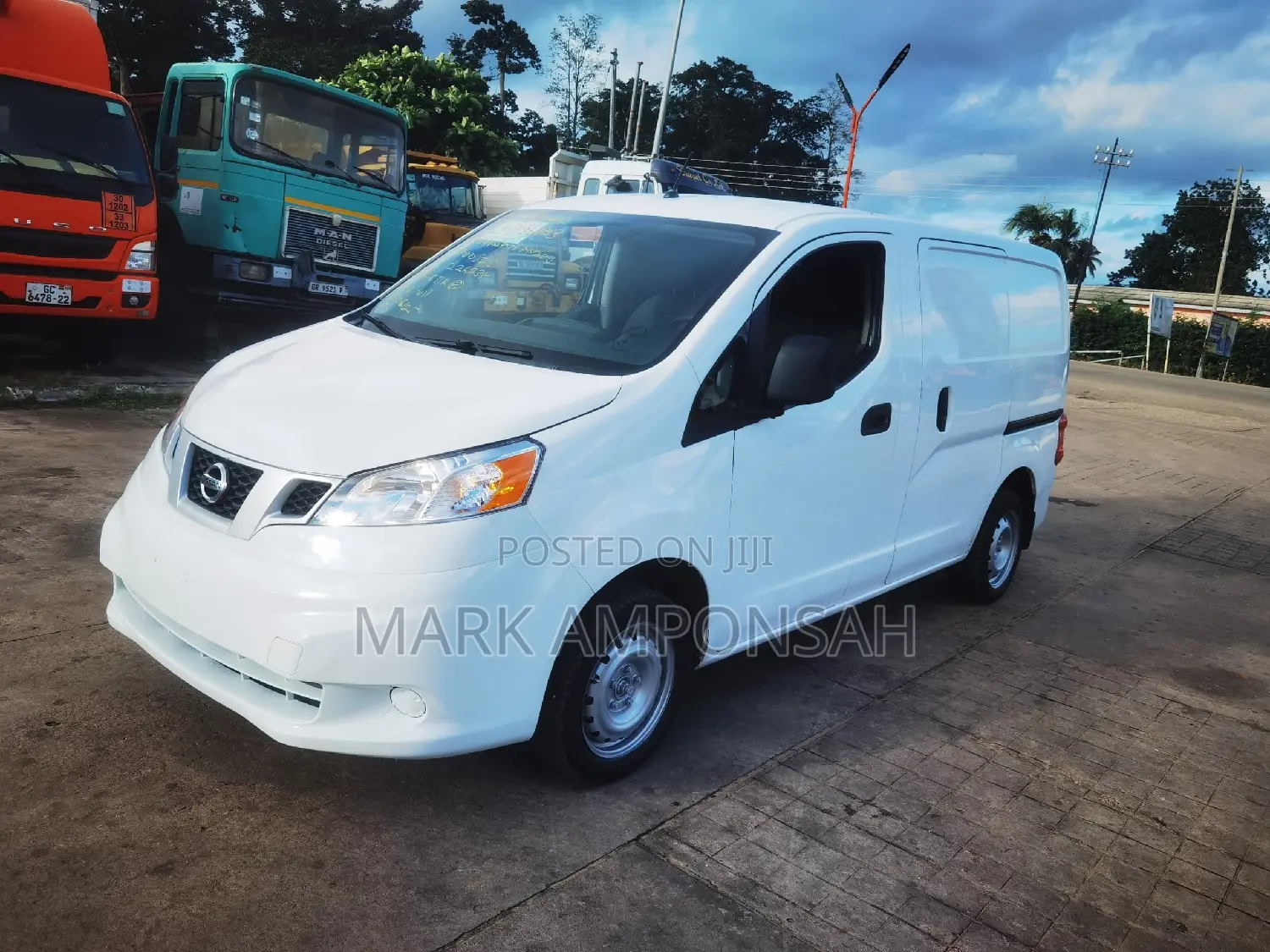 Nissan NV200 2019 White