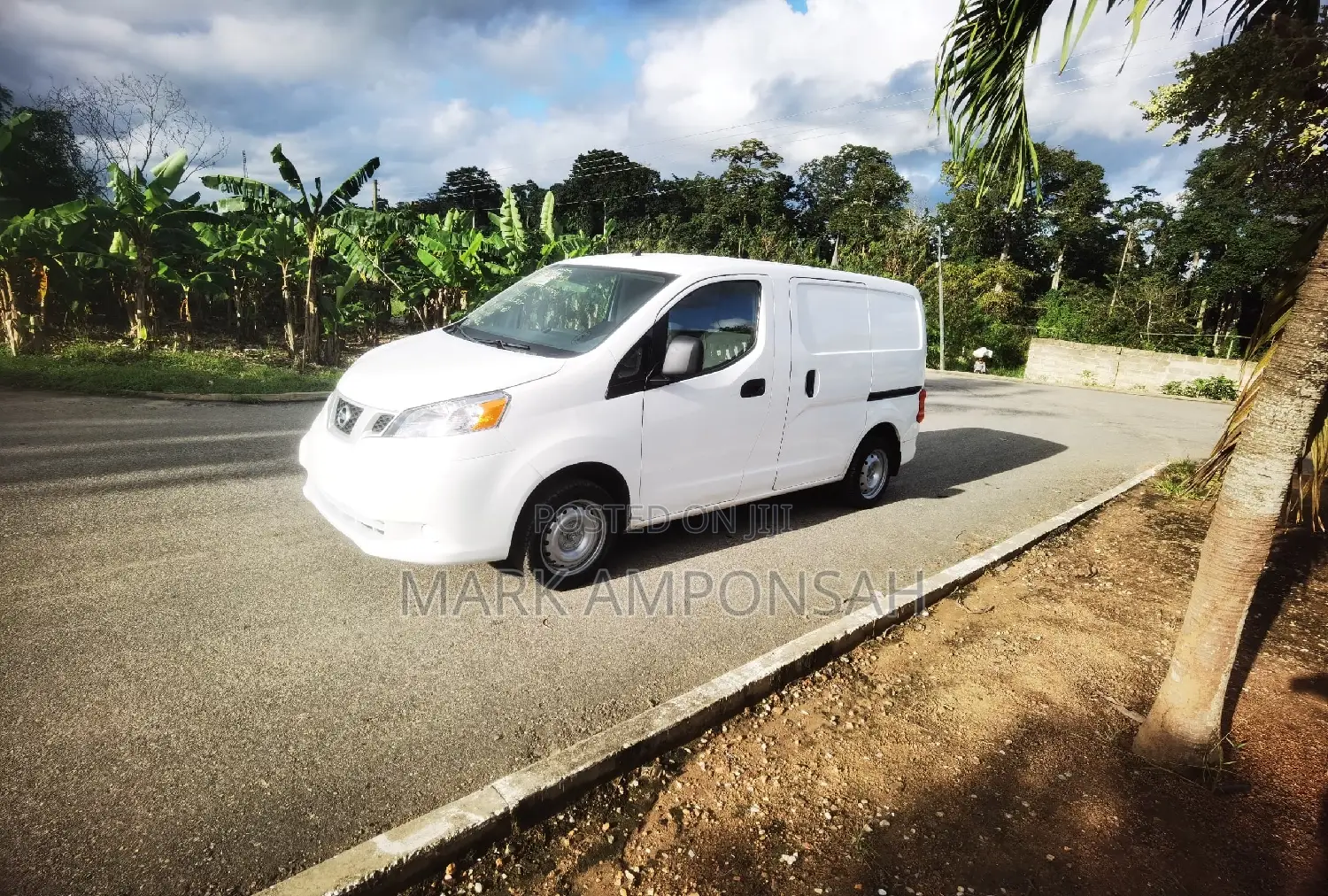 Nissan NV200 2019 White