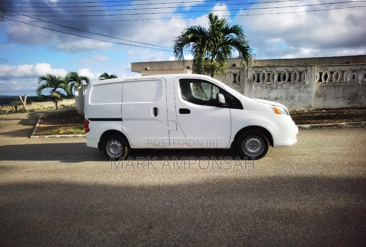 Nissan NV200 2019 White