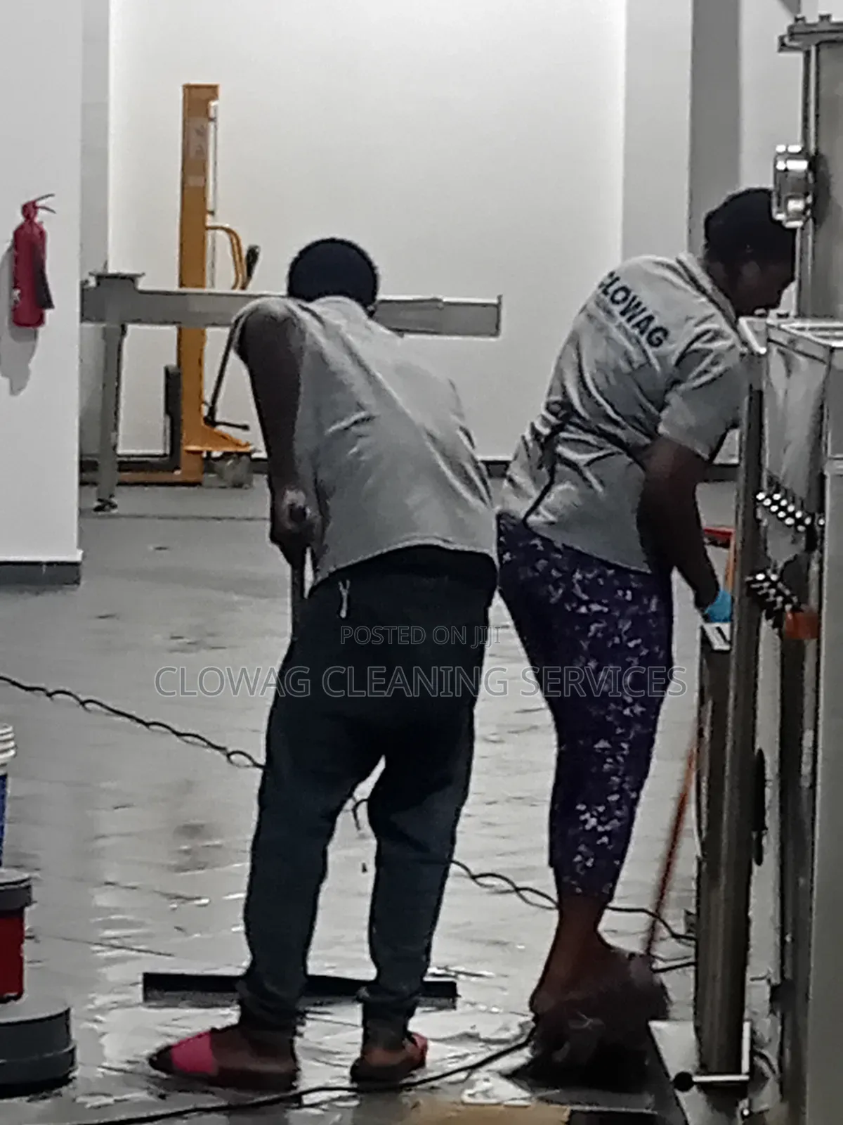 Deep Cleaning Services :."