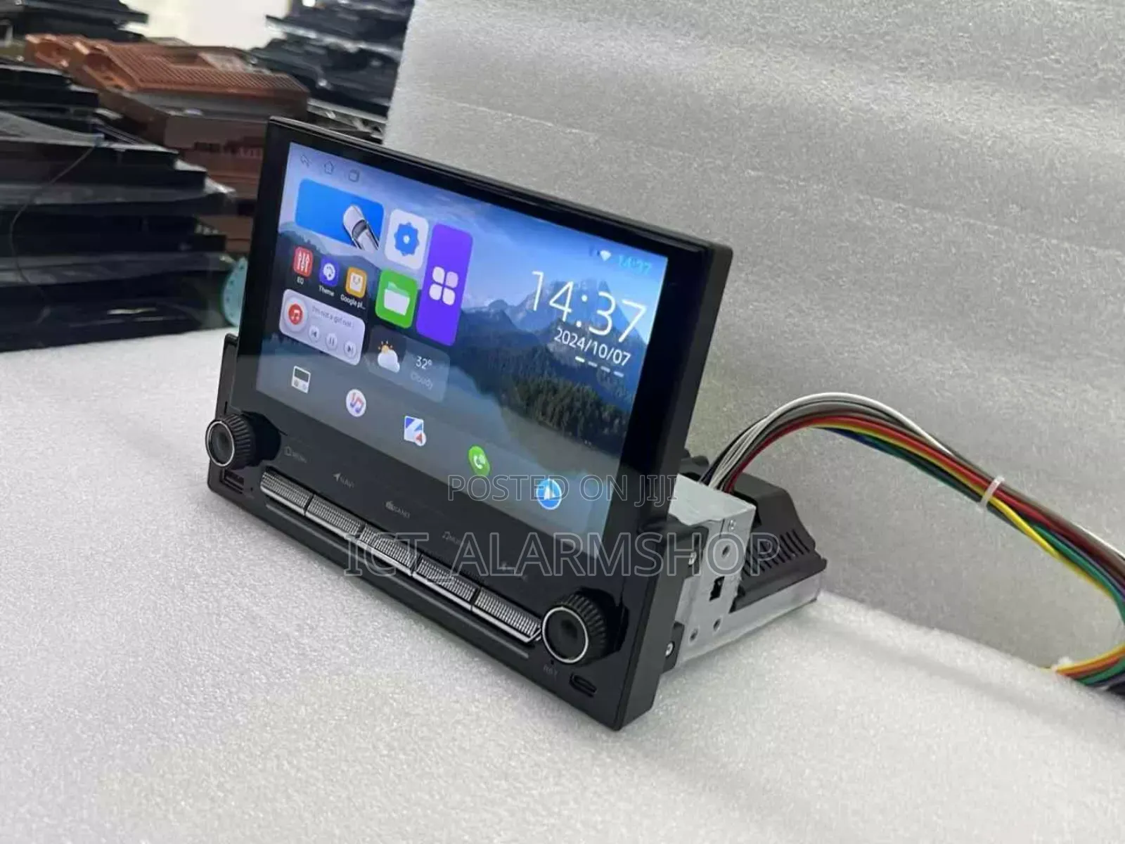 Car Android Radio 4gbram and 64gbrom Universal Single Din