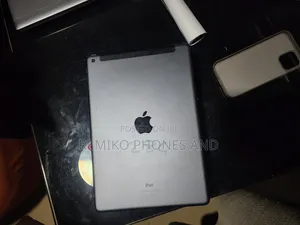 Apple iPad 10.2 (2020) 128 GB Silver