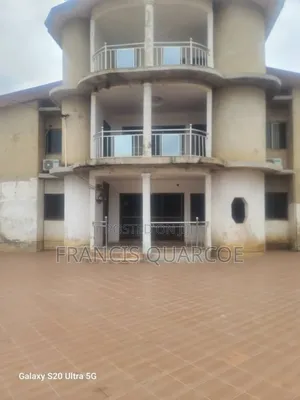 2bdrm Apartment in Francis Quarcoe, Taifa-Burkina for rent