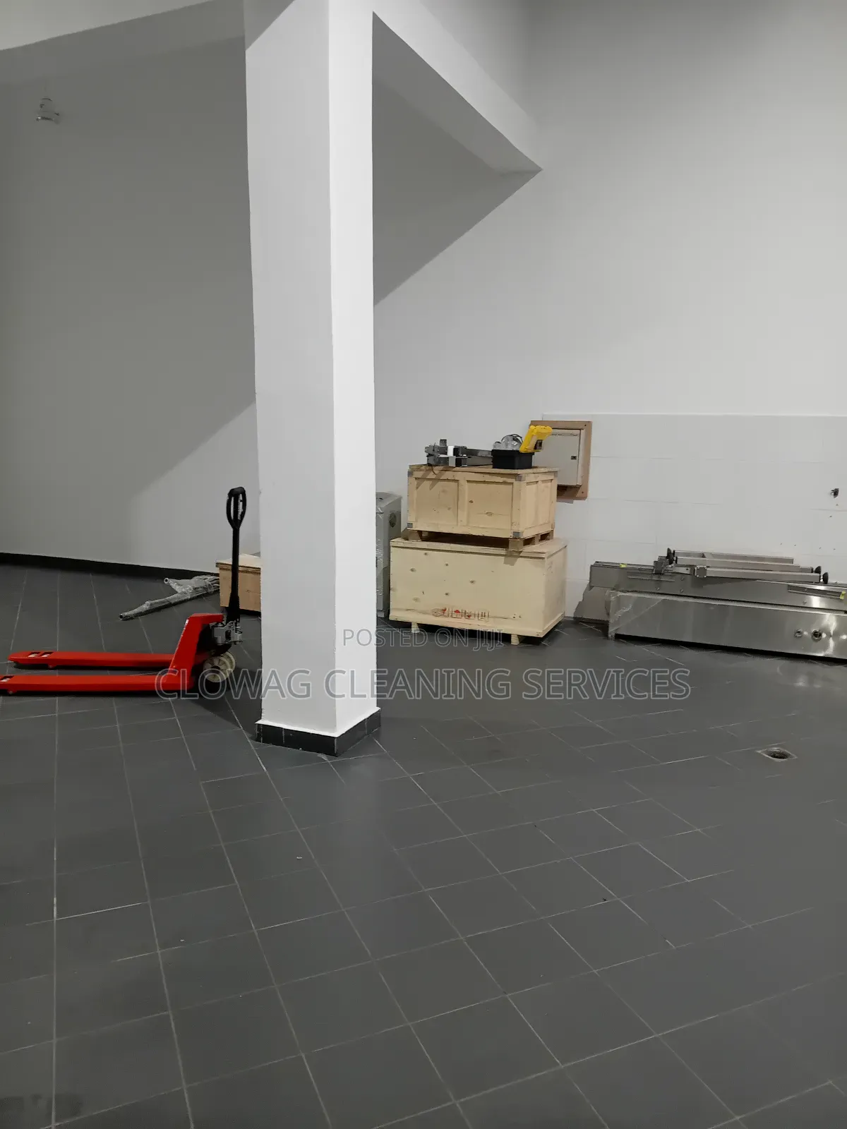 Deep Cleaning Services ::,.