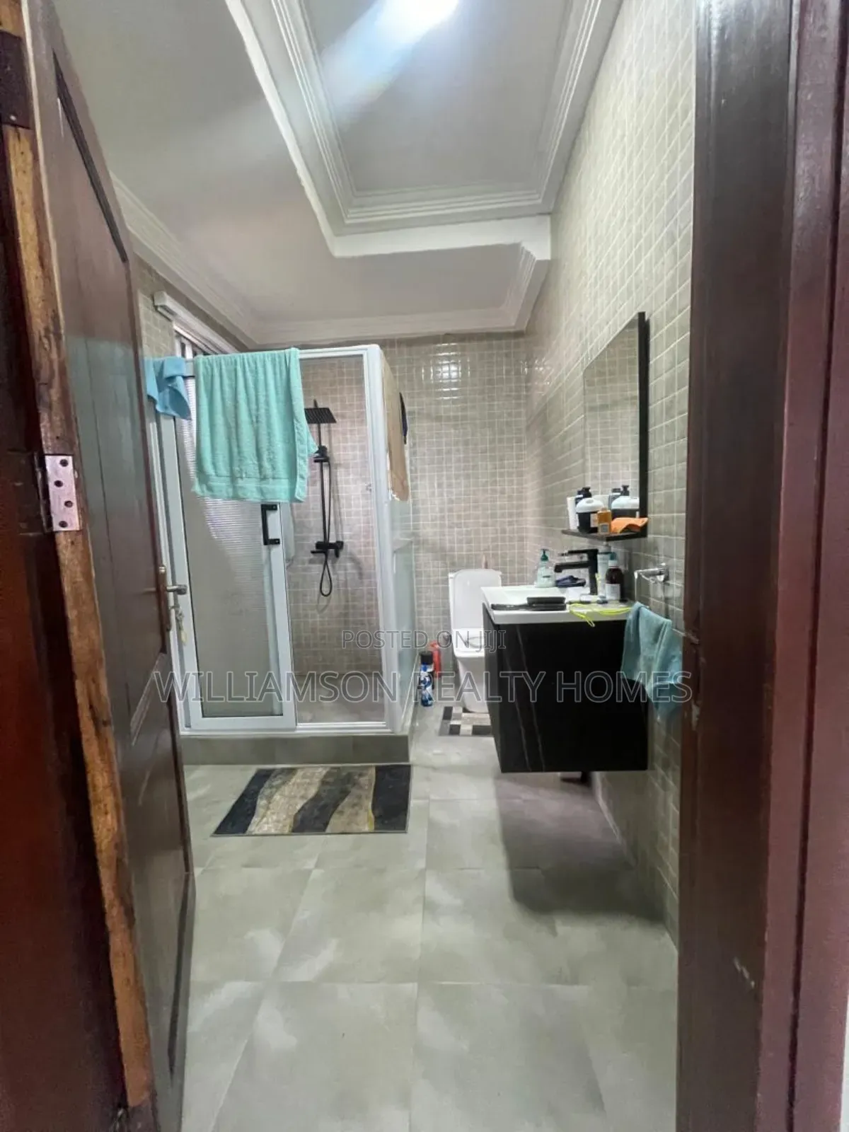 4bdrm House in Hfc Estate Area, Spintex for sale