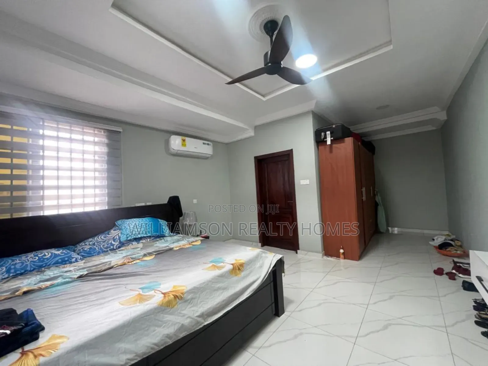 4bdrm House in Hfc Estate Area, Spintex for sale