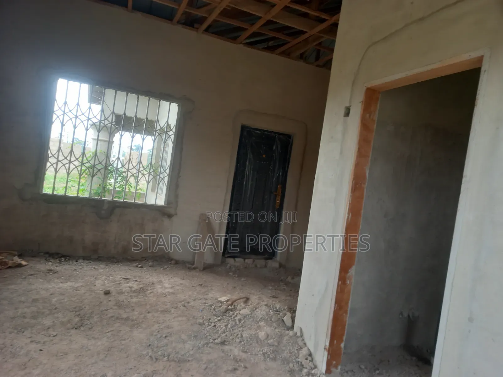 4bdrm House in Antoa New Site, Kumasi Metropolitan for sale