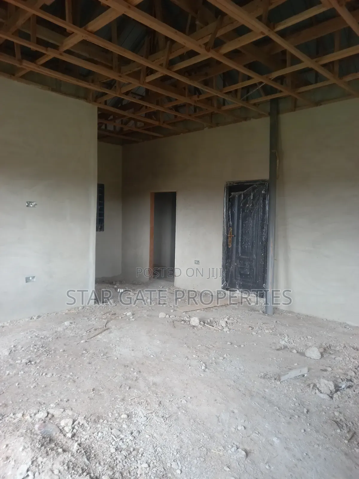 4bdrm House in Antoa New Site, Kumasi Metropolitan for sale