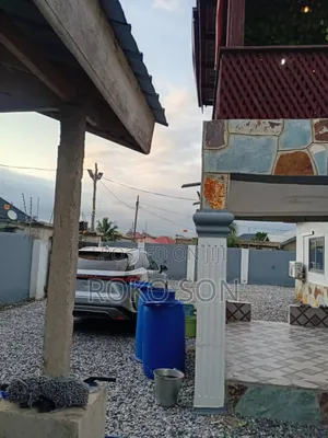 4bdrm House in Dr Roko, Pokuase for sale
