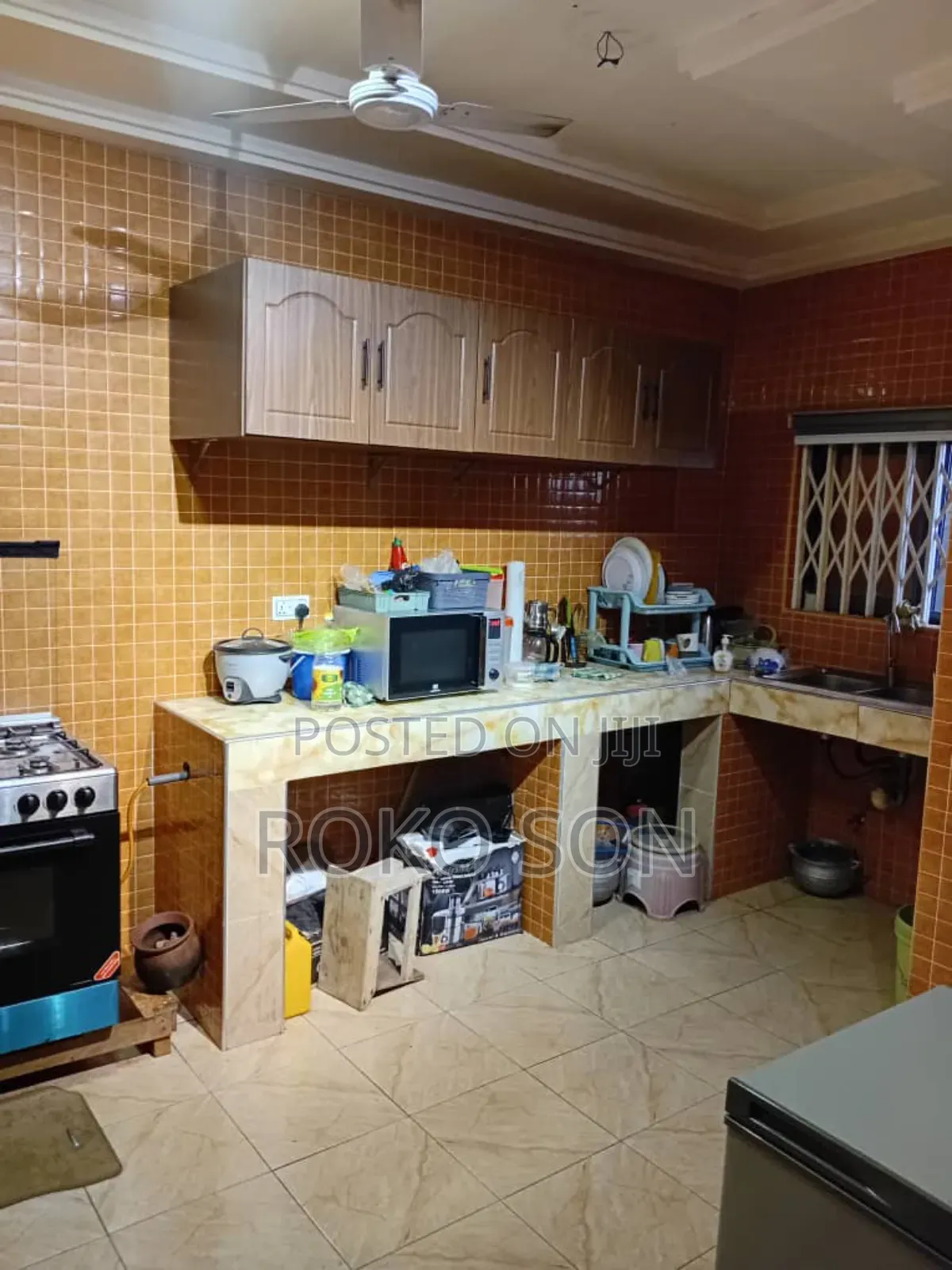 4bdrm House in Dr Roko, Pokuase for sale