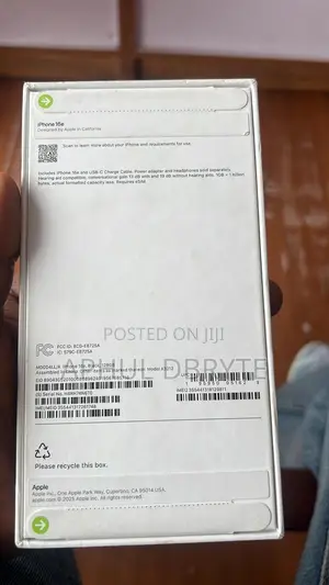 New Apple iPhone 16e 128 GB Black